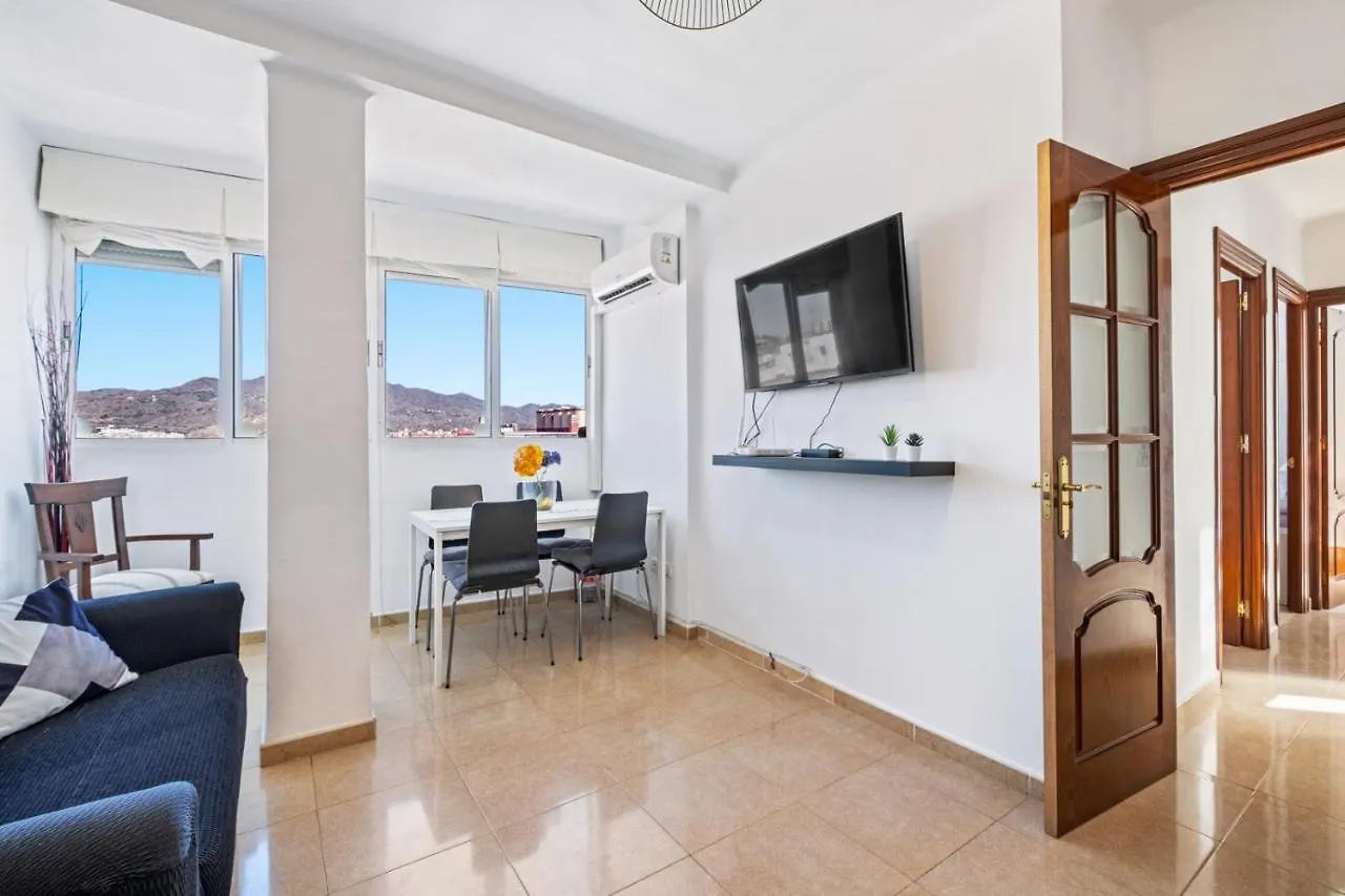 3 Bedroom Apartment Near City Centre Malaga